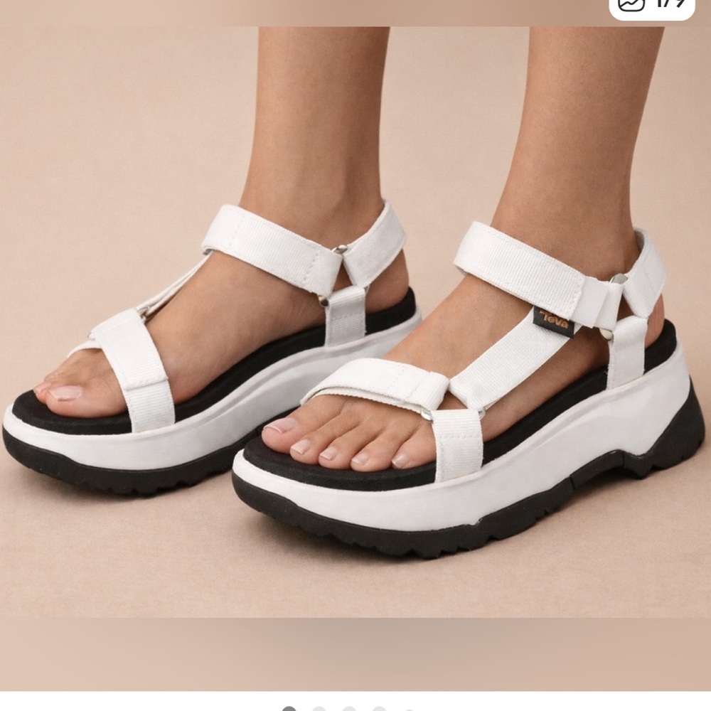 NWOT Teva Jadito Universal Platform Sandals - Picture 10 of 10